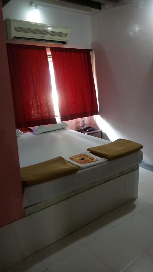Hotel Ashoka 罗纳瓦拉 外观 照片